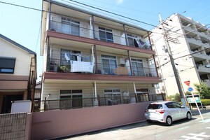 梅田マンション外観写真