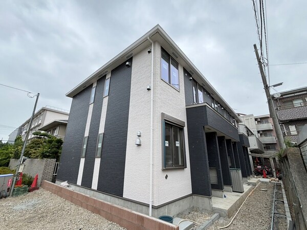 建築中