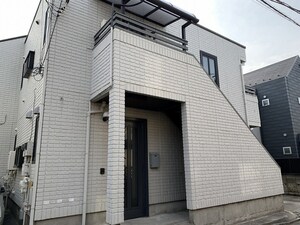 イズ白山外観写真
