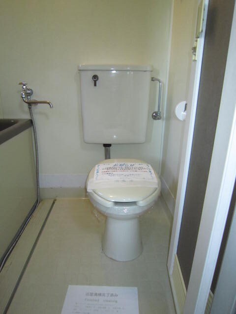 物件内観写真6　(トイレ)