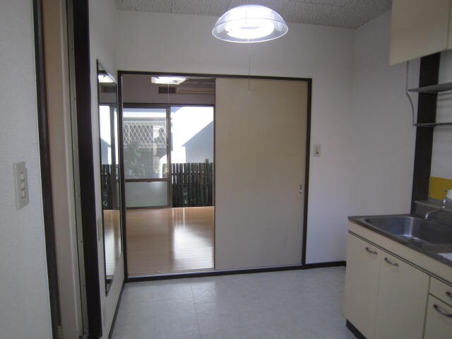 物件内観写真7　(居室)