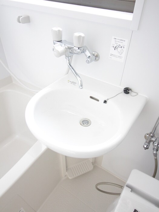 物件内観写真11　(洗面)