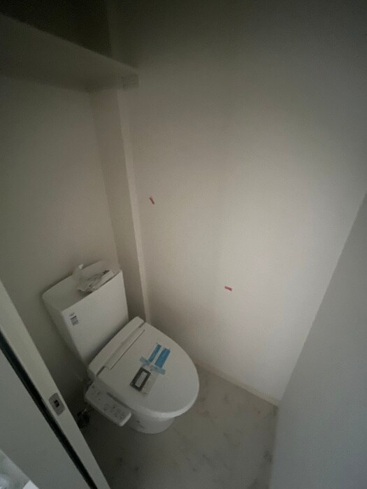 物件内観写真14　(トイレ)