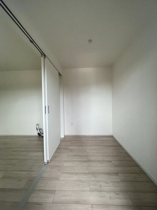 物件内観写真18　(居室)