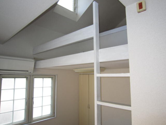 物件内観写真5　(居室)