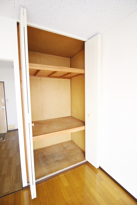 物件内観写真13　(収納)