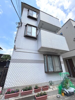 リブ元町外観写真