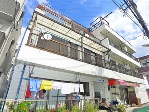 コ－ポ佐藤外観写真