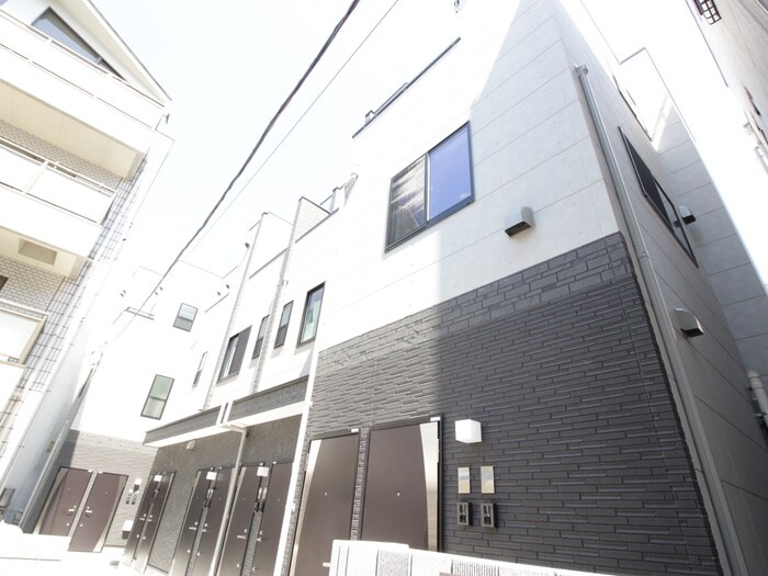 物件外観写真1　(外観写真)