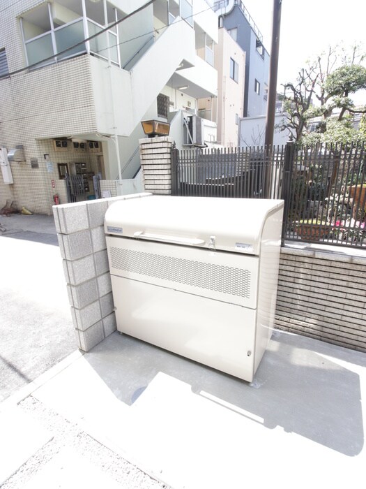 物件外観写真6　(建物設備)