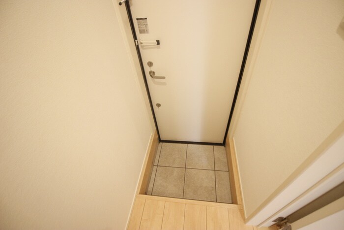 物件内観写真20　(玄関)