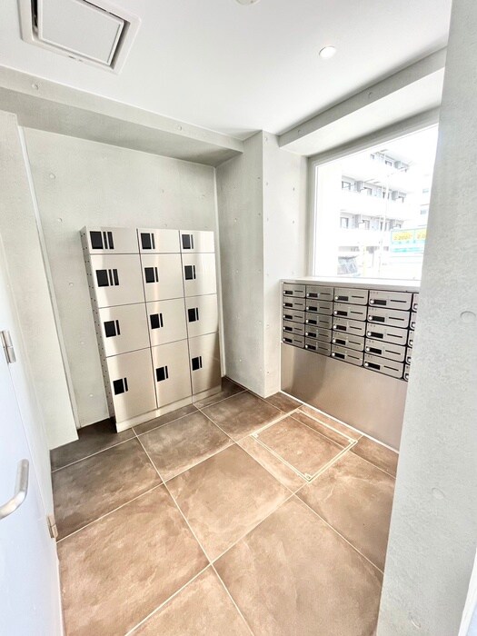 物件外観写真4　(建物設備)