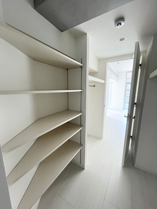 物件内観写真17　(収納)