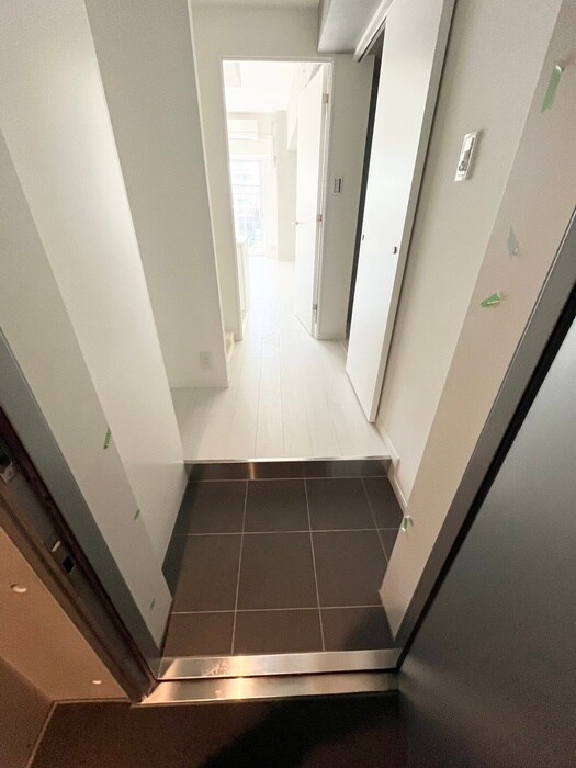 物件内観写真19　(玄関)