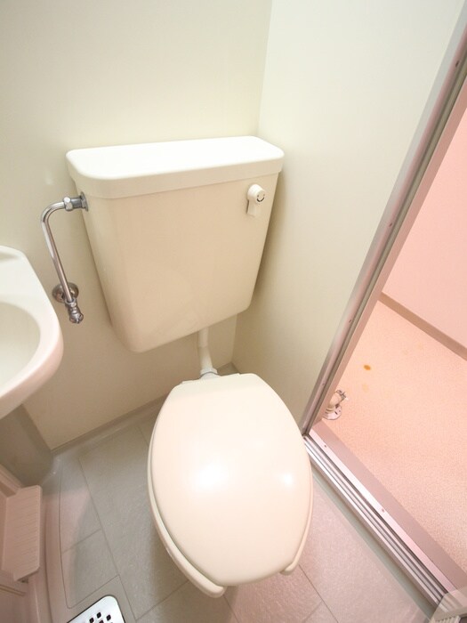 物件内観写真14　(トイレ)