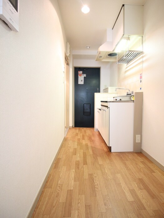 物件内観写真21　(廊下)