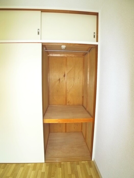 物件内観写真10　(収納)