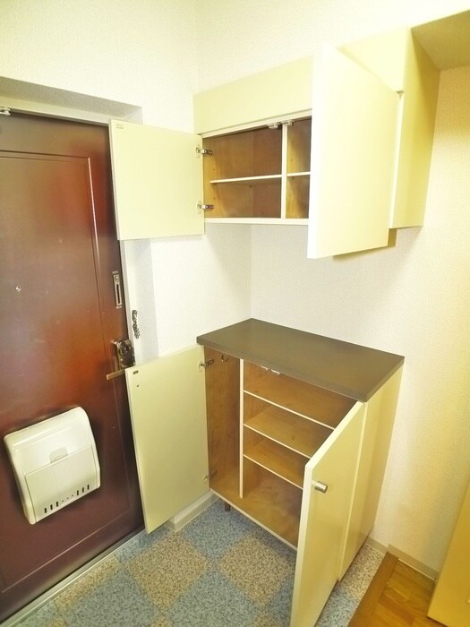 物件内観写真20　(靴箱)