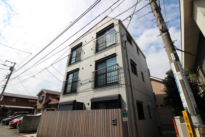 物件外観写真2　(外観写真)