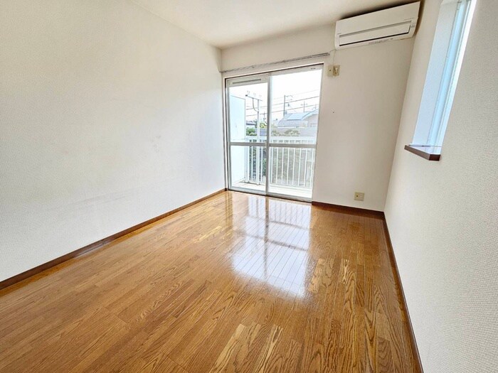 物件内観写真20　(居室)