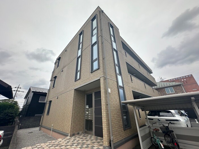 物件外観写真1　(外観写真)