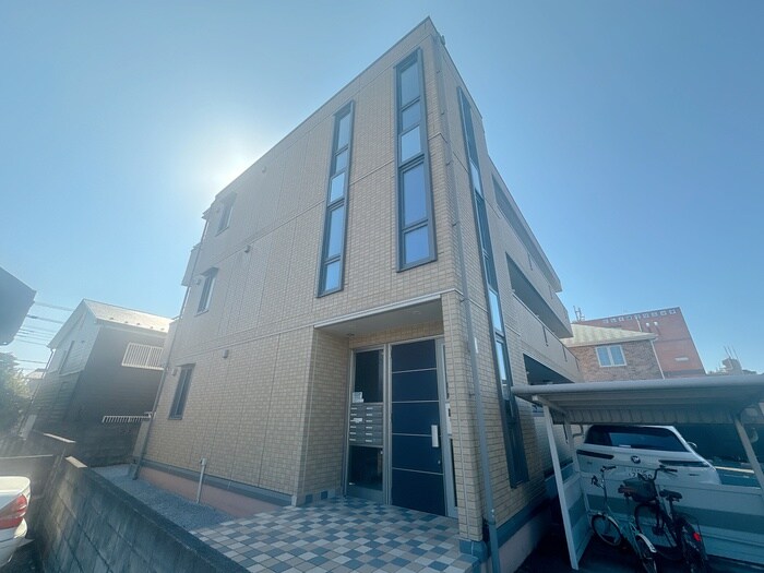 物件外観写真1　(外観写真)