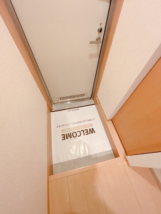 物件内観写真21　(玄関)