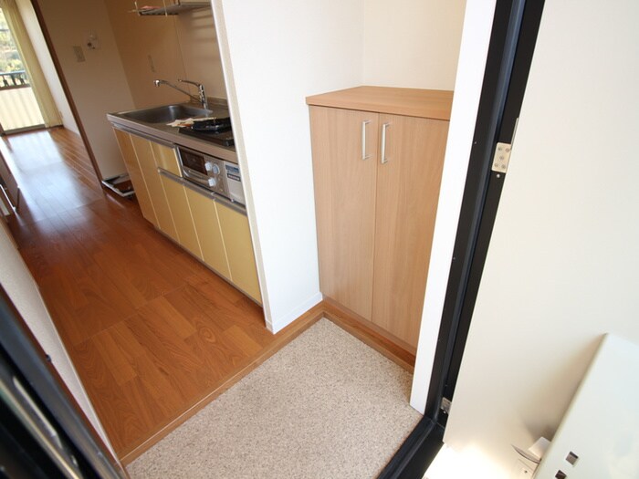 物件内観写真7　(靴箱)