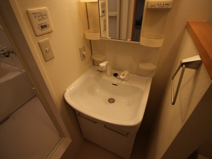 物件内観写真15　(洗面)