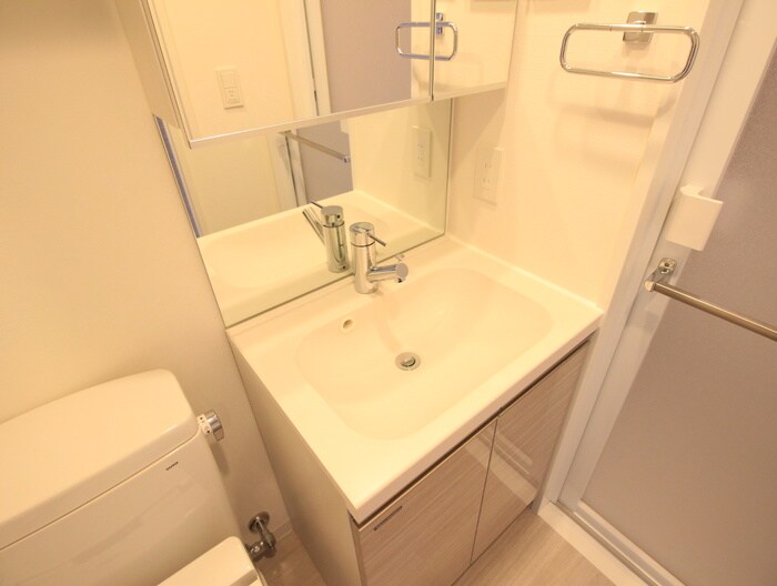 物件内観写真12　(洗面)