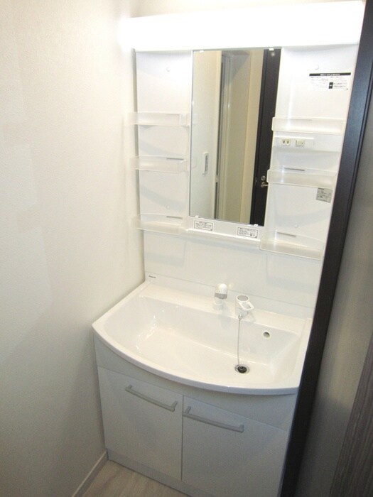 物件内観写真10　(洗面)