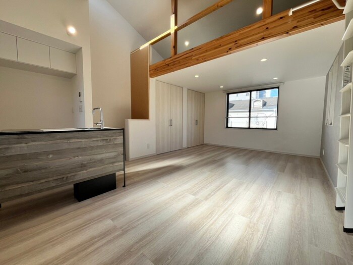 物件内観写真9　(居室)