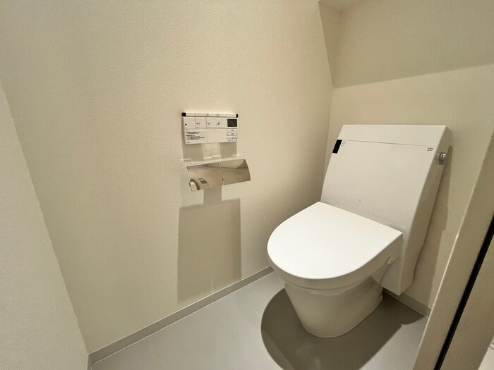 物件内観写真13　(トイレ)