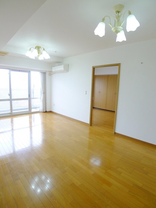 物件内観写真19　(居室)