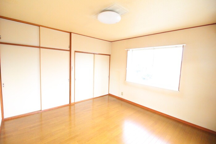 物件内観写真7　(居室)