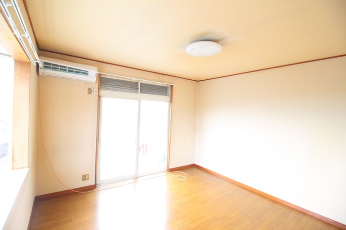 物件内観写真10　(居室)