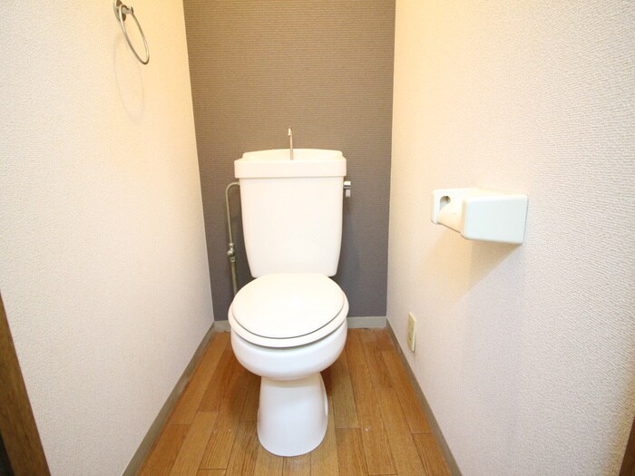 物件内観写真13　(トイレ)