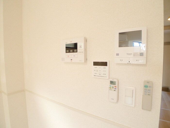 物件内観写真17　(廊下)