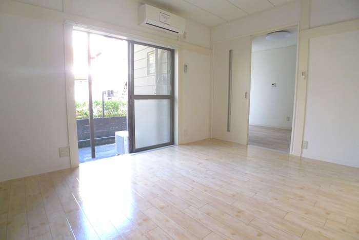 物件内観写真9　(居室)