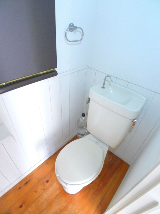 物件内観写真15　(トイレ)