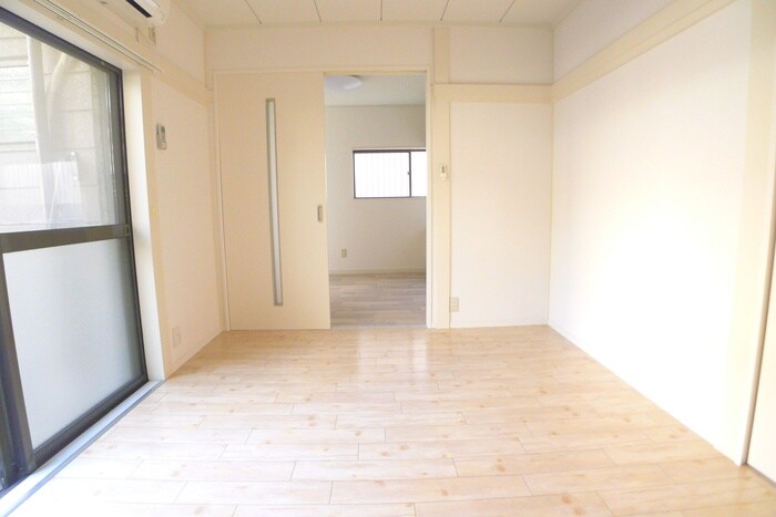 物件内観写真17　(居室)