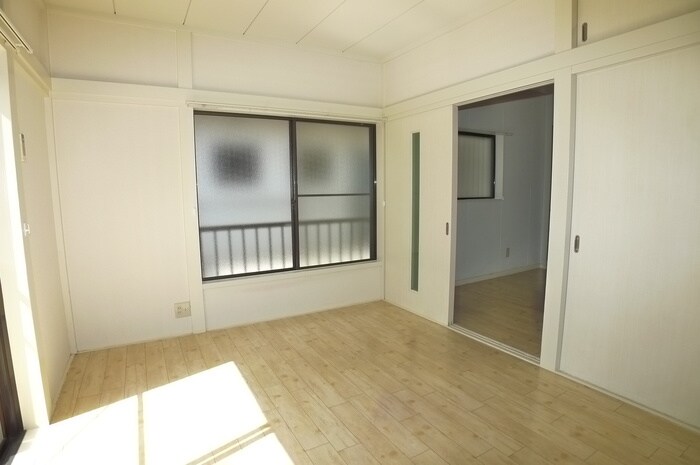 物件内観写真19　(居室)