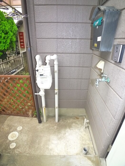 物件内観写真20　(洗濯機置場)