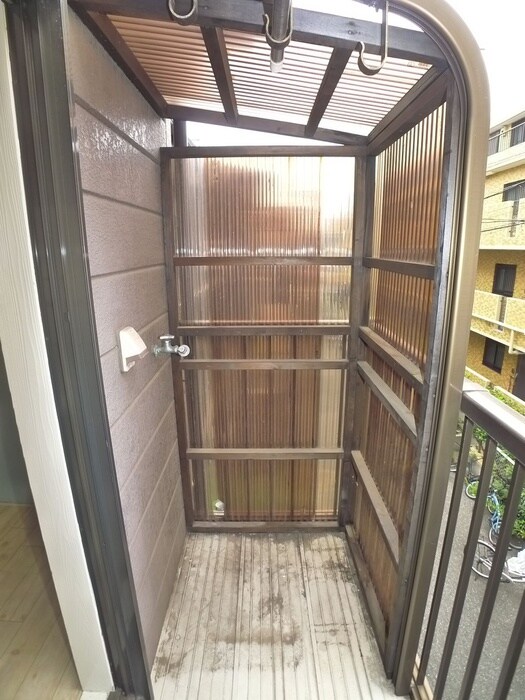 物件内観写真20　(洗濯機置場)