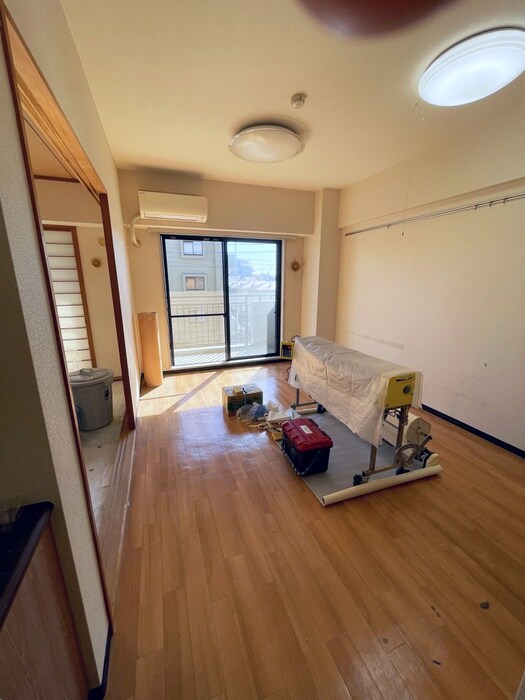 物件内観写真9　(居室)