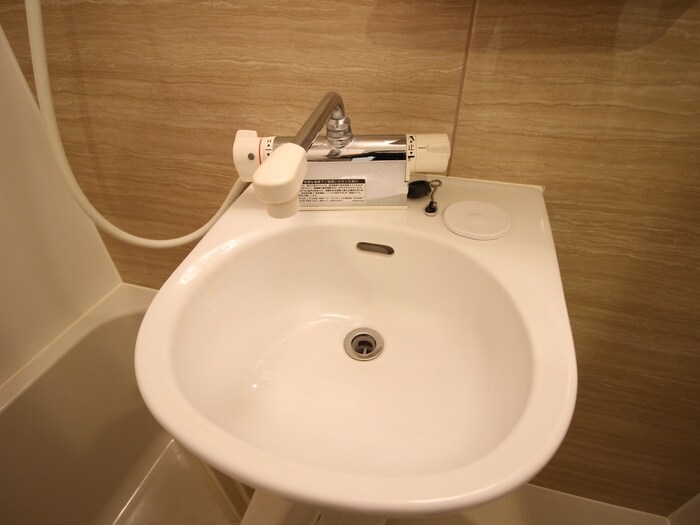 物件内観写真15　(洗面)