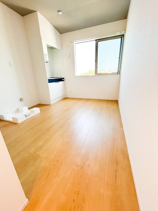 物件内観写真6　(居室)