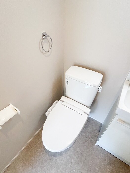 物件内観写真10　(トイレ)