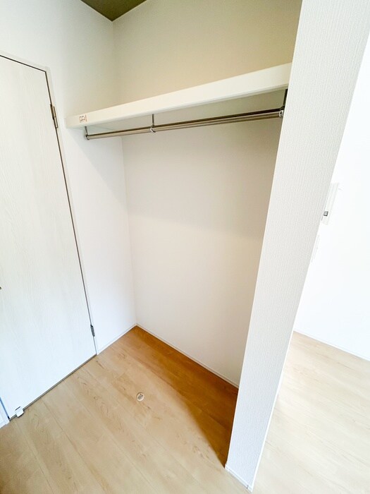 物件内観写真12　(収納)