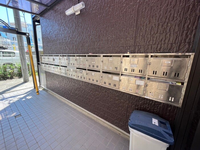 物件外観写真6　(建物設備)